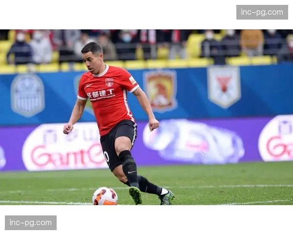 成都蓉城场均3.2球领跑进攻榜 费利佩罗慕洛组合火力全开