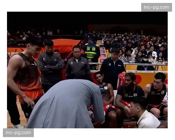 斯蒂尔三分命中率57.1% 山东忍痛割爱因注册限制